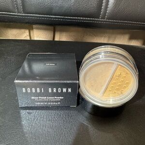 Bobbi Brown Sheer Finish Loose Powder